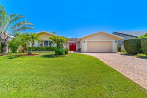 3398 Lakeview Dr, Delray Beach, FL 33445, Sold 06/29/21