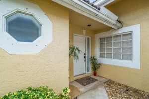 171 N Lakeshore Dr, Hypoluxo, FL 33462, Sold 06/29/21