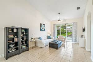171 N Lakeshore Dr, Hypoluxo, FL 33462, Sold 06/29/21