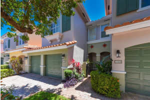 154 Las Brisas Cir, Hypoluxo, FL 33462, Sold 07/06/21