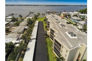 150 SE Four Winds Dr, Stuart, FL 34996, Sold 07/29/21