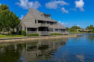 MLS# R10715901, Vero Beach, Florida 32963