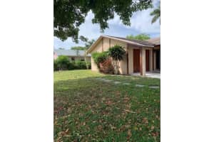 510 Davis Rd, Delray Beach, FL 33445, Sold 06/11/21