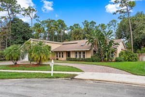 35 St Davids Way, Wellington, FL 33414, Sold 06/25/21