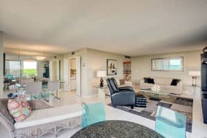 5540 N Ocean Dr, Riviera Beach, FL 33404, Sold 03/09/22