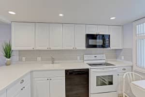 900 Ocean Dr, Juno Beach, FL 33408, Sold 06/30/21