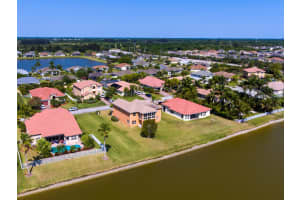 1000 Ruby Ave SW, Vero Beach, FL 32968, Sold 07/21/21