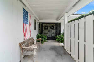 5165 Woodland Lakes Dr, Palm Beach Gardens, FL 33418, Sold 06/30/21