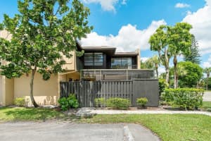 4809 Alder Dr, West Palm Beach, FL 33417, Sold 08/11/21