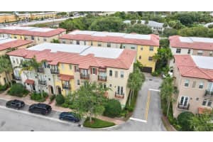 41 Via Floresta Dr, Boca Raton, FL 33487, Sold 08/21/21