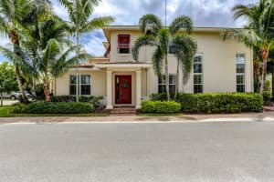 1045 Piccadilly St, Palm Beach Gardens, FL 33418, Sold 07/26/21