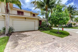 1045 Piccadilly St, Palm Beach Gardens, FL 33418, Sold 07/26/21