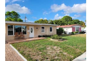 1375 8th St, West Palm Beach, FL 33401, Sold 06/30/21