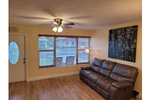 1375 8th St, West Palm Beach, FL 33401, Sold 06/30/21