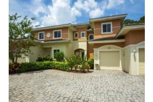 2557 Stockbridge Square SW, Vero Beach, FL 32962, Sold 07/01/21