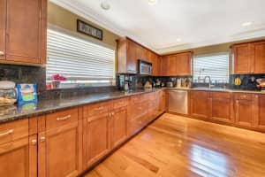 4466 Palo Verde Dr, Boynton Beach, FL 33436, Sold 08/10/21