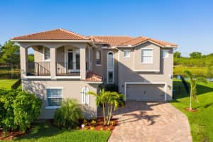 8752 Cobblestone Dr, Fort Pierce, FL 34945, Sold 07/15/21