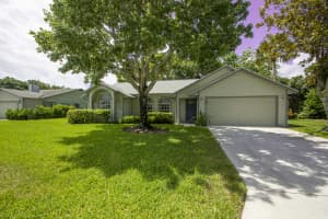 910 NE Dahoon Terrace, Jensen Beach, FL 34957, Sold 08/24/21