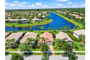 MLS# R10716713, Vero Beach, Florida 32962