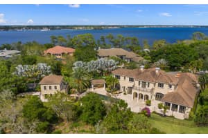 511 NW Winters Creek Rd, Palm City, FL 34990, Sold 09/10/21