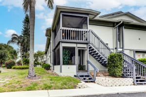 8420 SE Croft Cir, Hobe Sound, FL 33455, Sold 06/30/21