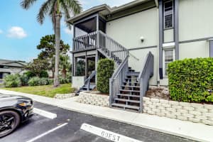 8420 SE Croft Cir, Hobe Sound, FL 33455, Sold 06/30/21