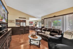 815 W Boynton Beach Blvd, Boynton Beach, FL 33426, Sold 06/17/21