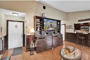 815 W Boynton Beach Blvd, Boynton Beach, FL 33426, Sold 06/17/21