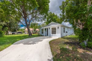 10373 Boynton Pl Cir, Boynton Beach, FL 33437, Sold 07/08/21