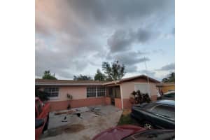 692 Snead Cir, West Palm Beach, FL 33413, Sold 09/10/21