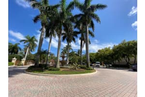 420 Villa Cir, Boynton Beach, FL 33435, Sold 07/30/21