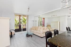 600 S Dixie Hwy, West Palm Beach, FL 33401, Sold 06/16/21