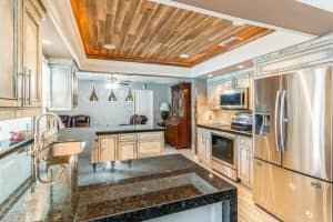 5386 Guildcrest St, Lake Worth, FL 33463, Sold 08/10/21