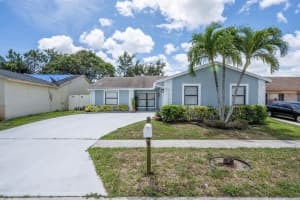 5858 Lincoln Cir W, Lake Worth, FL 33463, Sold 08/17/21