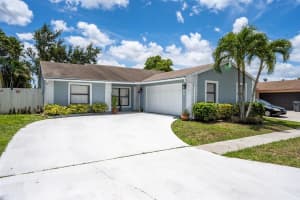 5858 Lincoln Cir W, Lake Worth, FL 33463, Sold 08/17/21