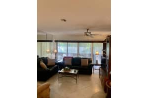 548 SE 28th Ave, Boynton Beach, FL 33435, Sold 06/30/21