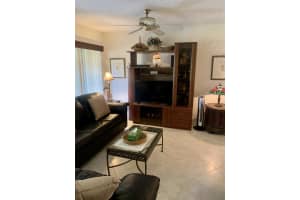 548 SE 28th Ave, Boynton Beach, FL 33435, Sold 06/30/21