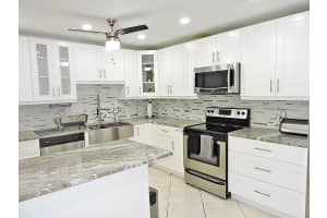 3587 La Playas Ct, Greenacres, FL 33463, Sold 07/06/21