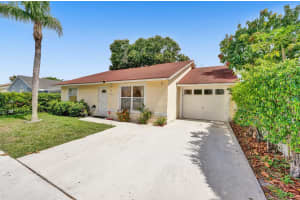 5665 Priscilla Ln, Lake Worth, FL 33463, Sold 08/12/21