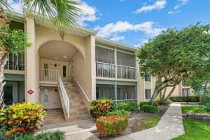 13870 Oneida Dr APT E2, Delray Beach, FL 33446, Sold 06/30/21