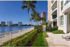 500 SE 5th Ave, Boca Raton, FL 33432, Sold 12/15/21