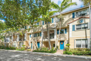 2895 S Greenleaf Cir, Boynton Beach, FL 33426, Sold 06/30/21