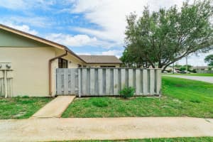 8057 Ambach Way, Hypoluxo, FL 33462, Sold 07/16/21