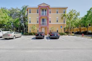 2147 Shoma Dr 223/ Building #21, West Palm Beach, FL 33414, Sold 06/30/21