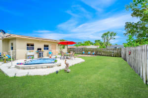 22777 Sleepy Brook Ln, Boca Raton, FL 33428, Sold 07/12/21