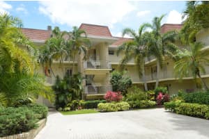 5540 Tamberlane Cir, Palm Beach Gardens, FL 33418, Sold 07/01/21