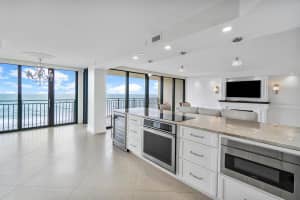 1800 S Ocean Blvd, Boca Raton, FL 33432, Sold 11/16/21