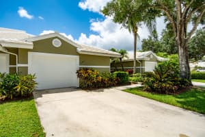 2433 SW Foxpoint Trail, Palm City, FL 34990, Sold 09/29/21