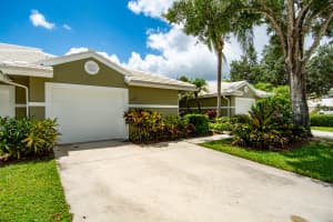 2433 SW Foxpoint Trail, Palm City, FL 34990, Sold 09/29/21