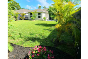 6863 2nd St, Jupiter, FL 33458, Sold 08/11/21